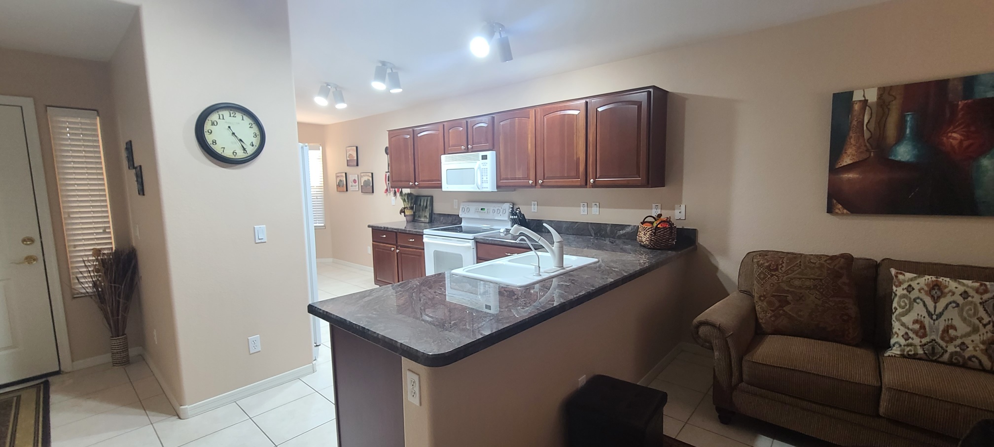 Kitchen2a